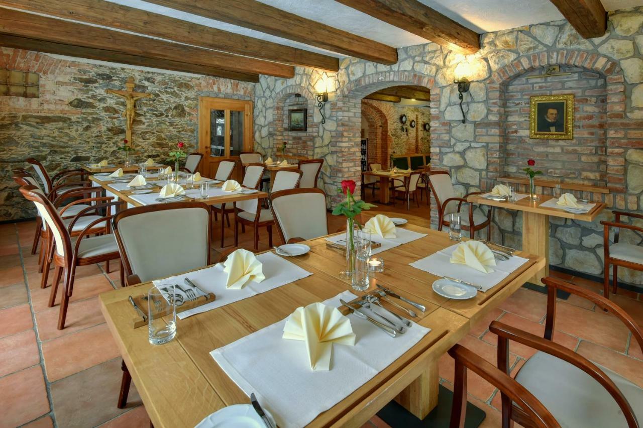 Zamecka Fortovna Obora - Forester House Kaznejov Exterior foto