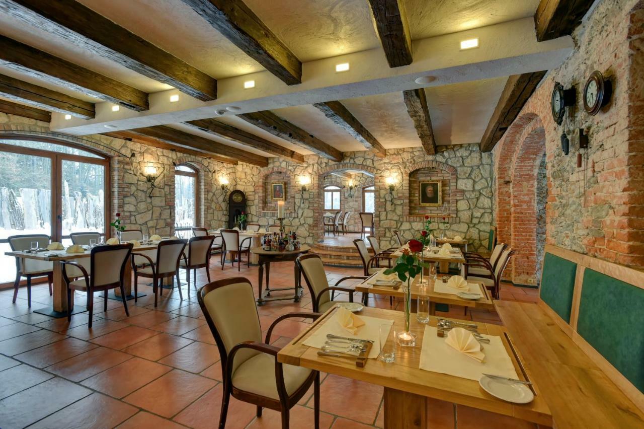 Zamecka Fortovna Obora - Forester House Kaznejov Exterior foto